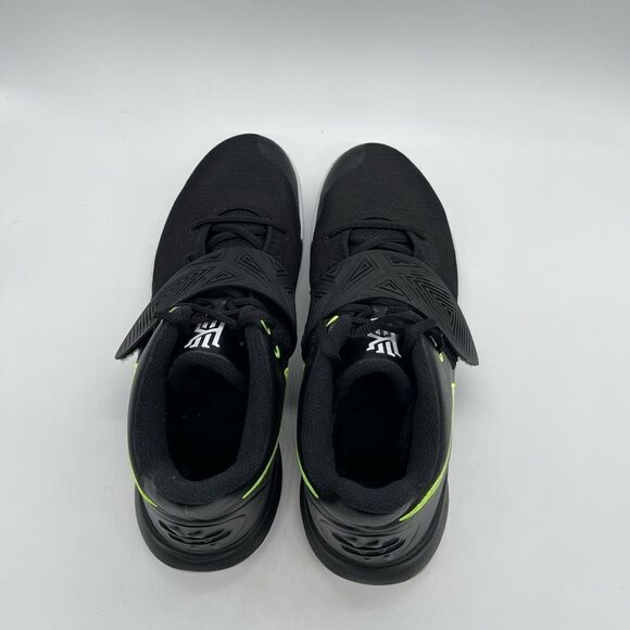 Kyrie Flytrap 3 Black Volt